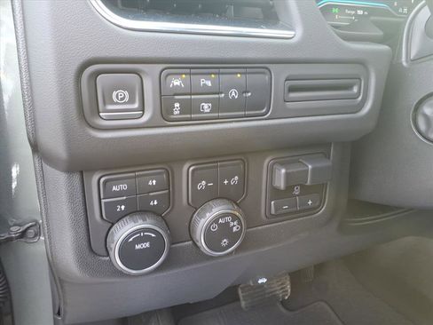 Certified 2023 Chevrolet Tahoe RST w/ Sport Performance Package image 19