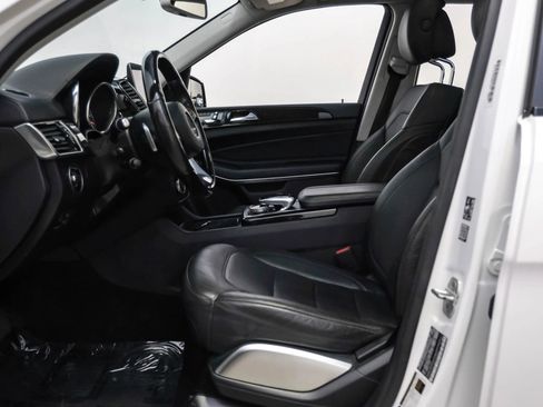 Used 2018 Mercedes-Benz GLS 550 GLS 550 4MATIC Sport Utility 4 w/ Driver Assistance Package image 26