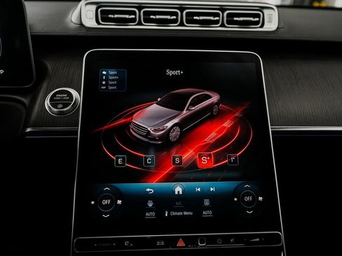 Used 2022 Mercedes-Benz S 580 S 580 image 21