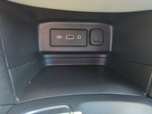 Certified 2024 Chevrolet Equinox LS FWD image 25