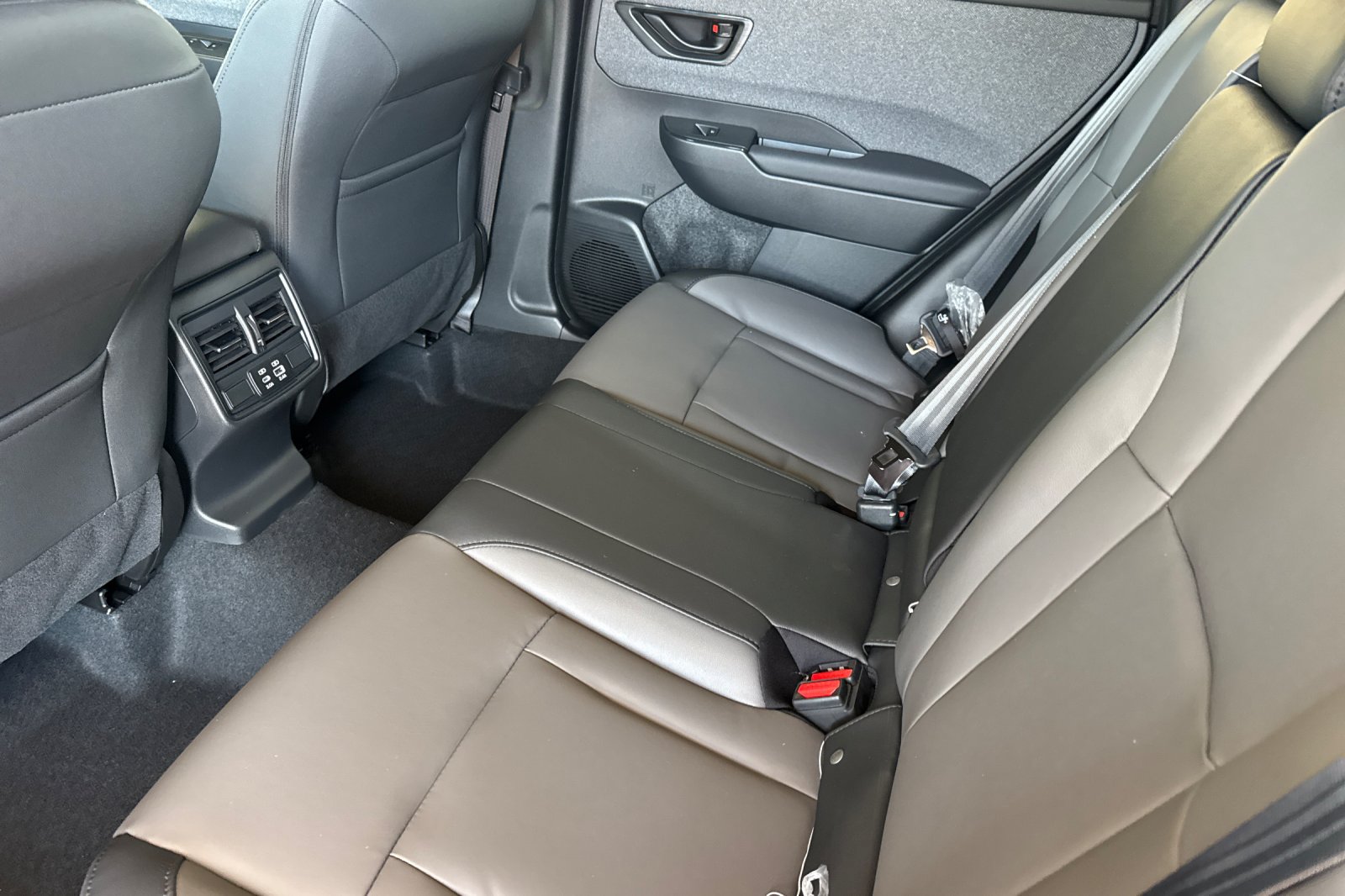 New 2026 Subaru Outback Premium AWD/4WD image 12