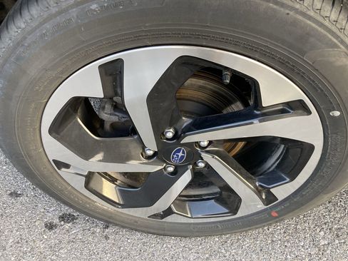 Used 2023 Subaru Forester Touring w/ Popular Package #2 AWD/4WD image 10