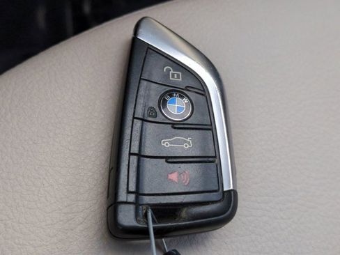 Used 2020 BMW X2 sDrive28i w/ Convenience Package image 30