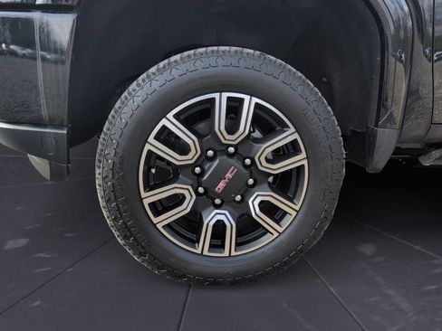 Used 2022 GMC Sierra 2500 AT4 w/ Gooseneck/5TH Wheel Package image 21
