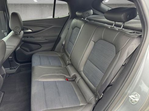 Certified 2025 Buick Envista Preferred w/ Convenience II Package image 22