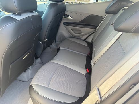 Used 2014 Buick Encore FWD image 21