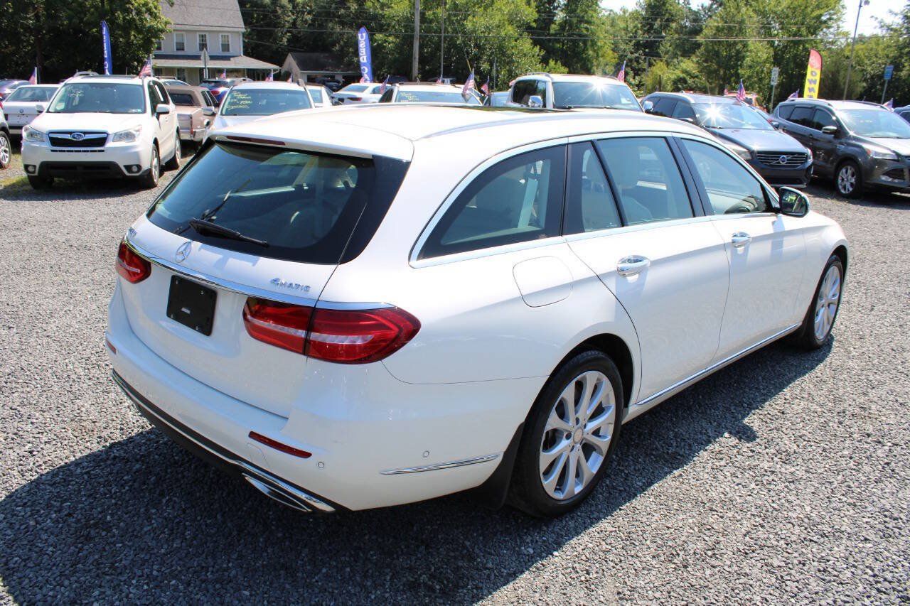 Used 2017 Mercedes-Benz E 400 4MATIC Wagon image 7