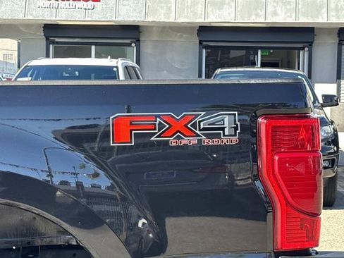 Used 2022 Ford F250 Lariat w/ Lariat Value Package image 8