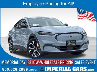 New 2025 Ford Mustang Mach-E Select w/ Comfort Package Lite