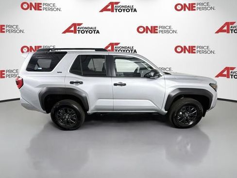 Certified 2026 Toyota 4Runner SR5 AWD/4WD image 9