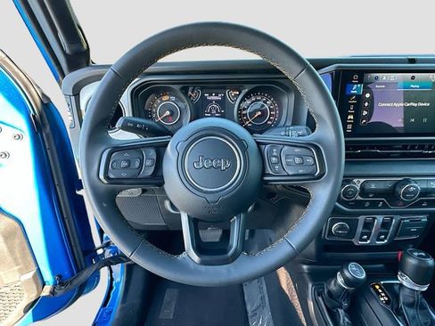 Used 2024 Jeep Wrangler Sport S image 11