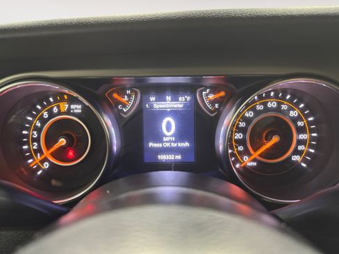 Used 2019 Jeep Wrangler Sport AWD/4WD image 15