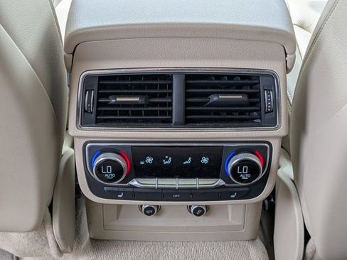 Used 2018 Audi Q7 3.0T Prestige w/ Prestige Package image 17