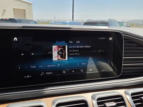 Used 2020 Mercedes-Benz GLS 450 4MATIC image 29