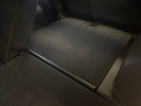 Used 2021 Chevrolet Blazer LT AWD/4WD image 23