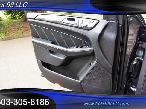 Used 2016 Mercedes-Benz GLE 63 AMG 4MATIC image 26