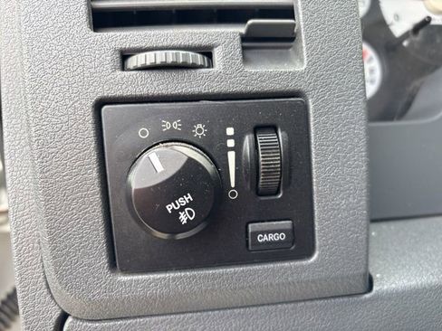 Used 2007 Dodge Ram 3500 Truck SLT image 22