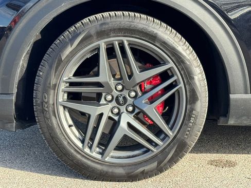 Used 2025 Ford Explorer ST w/ Sun And Sound Package image 35