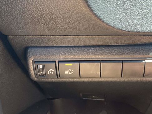 Used 2023 Toyota Corolla LE FWD image 19