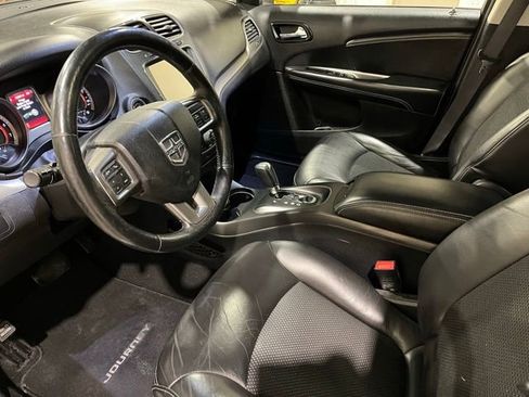 Used 2017 Dodge Journey Crossroad w/ Popular Equipment Group image 15