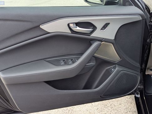 Certified 2025 Acura TLX w/ Technology Package image 11