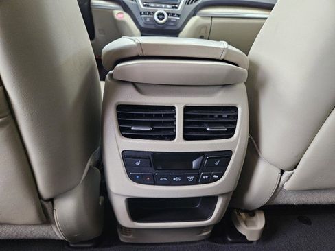 Used 2020 Acura MDX SH-AWD w/ Advance Package image 23