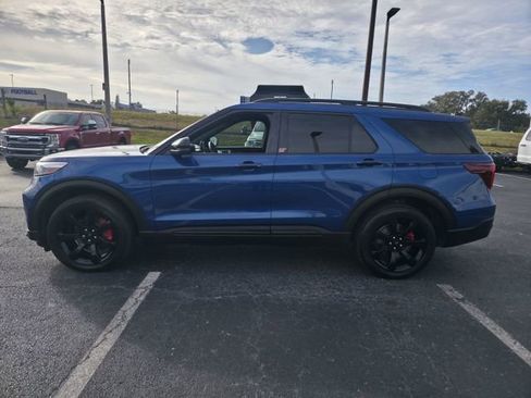 Used 2022 Ford Explorer ST w/ Equipment Group 401A image 8