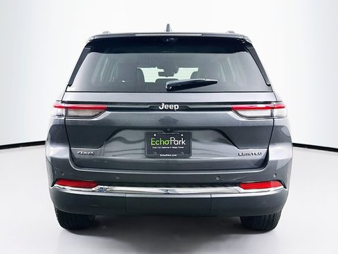 Used 2023 Jeep Grand Cherokee Limited w/ Luxury Tech Group II image 7