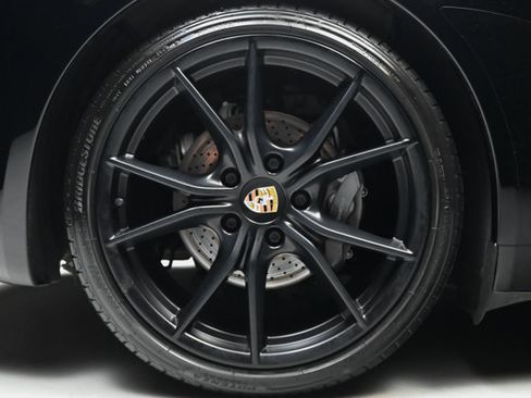 Used 2019 Porsche 911 Carrera RWD image 38