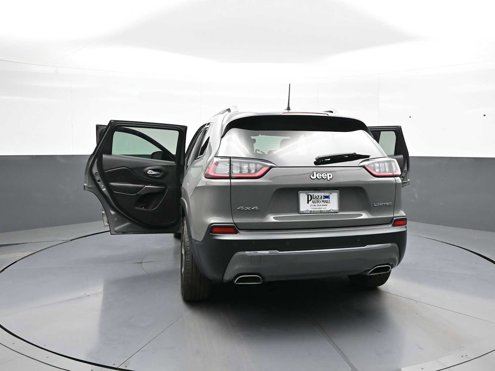Used 2020 Jeep Cherokee Limited AWD/4WD image 47