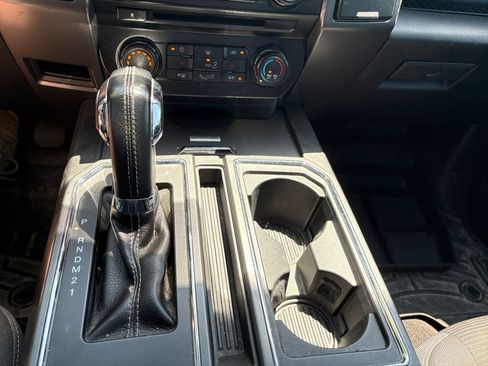 Used 2016 Ford F150 XLT w/ Equipment Group 302A Luxury AWD/4WD image 30