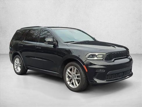 Used 2023 Dodge Durango GT image 3