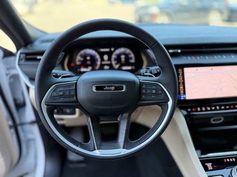 New 2026 Jeep Grand Cherokee Limited AWD/4WD image 6