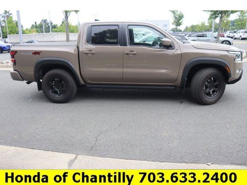 Used 2023 Nissan Frontier PRO-4X w/ Technology Package image 8