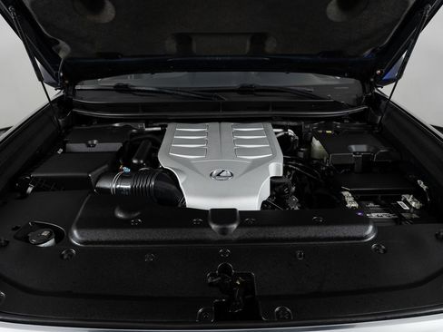 Used 2021 Lexus GX 460 Premium w/ Premium Package image 46