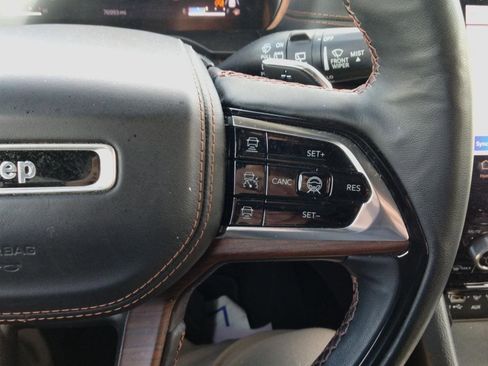 Used 2022 Jeep Grand Cherokee Summit w/ Adv Protech Group IV image 20