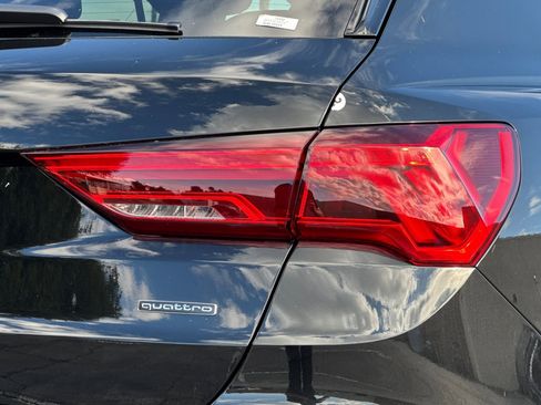 New 2025 Audi Q3 2.0T Premium image 23