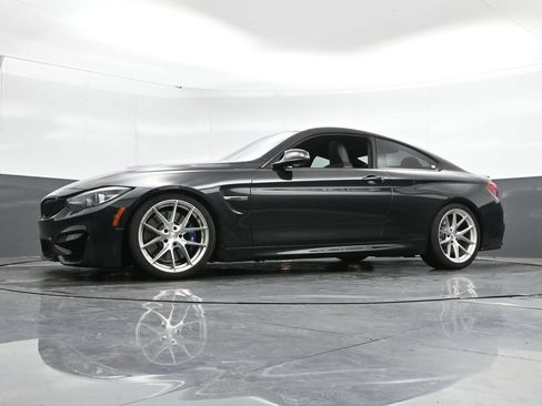 Used 2018 BMW M4 Coupe RWD image 47