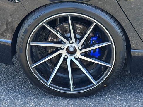 Used 2023 Volkswagen Golf R AWD/4WD image 14