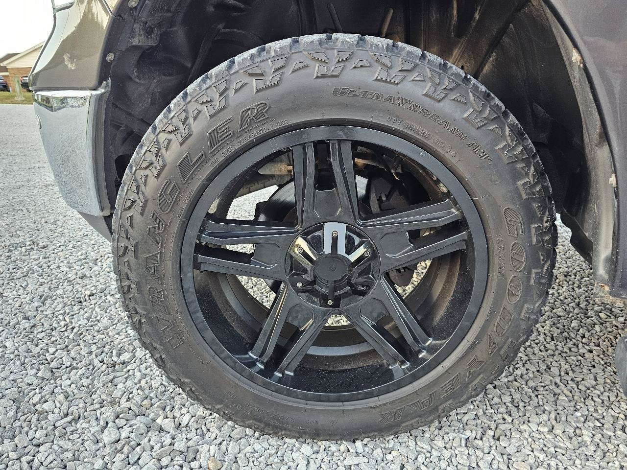 Used 2015 RAM 1500 Laramie Longhorn w/ Convenience Group AWD/4WD image 83