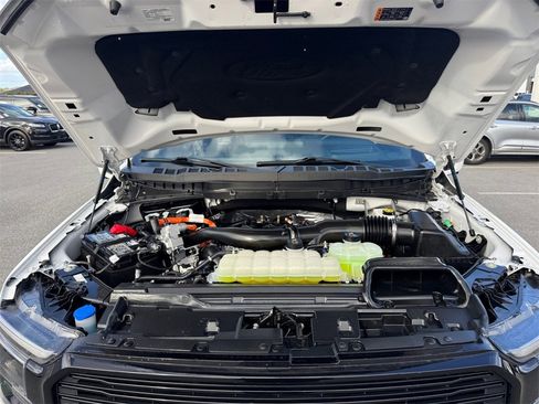 Used 2025 Ford F150 Platinum w/ Equipment Group 702A High image 19