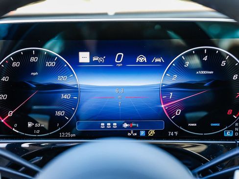 New 2026 Mercedes-Benz E 350 4MATIC Sedan image 25