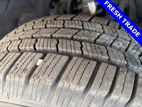 Used 2018 Chevrolet Colorado W/T w/ Custom Special Edition image 16