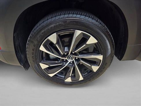 Used 2025 MAZDA CX-50 2.5 Hybrid w/ Premium Plus Pkg AWD/4WD image 11