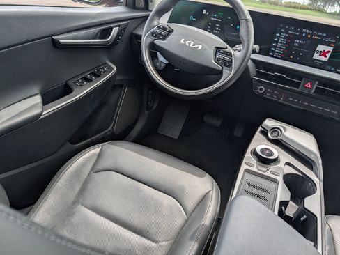 Certified 2023 Kia EV6 Wind w/ Wind Technology Package AWD/4WD image 9