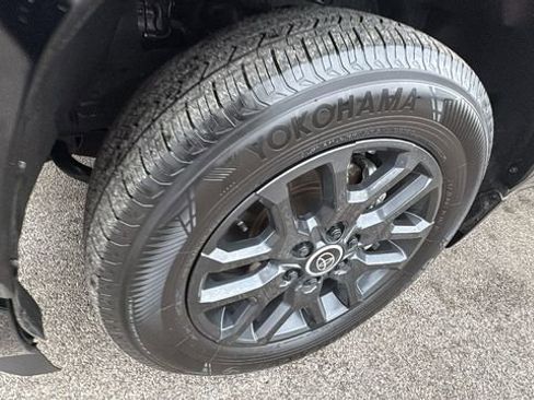 Certified 2024 Toyota Sequoia Platinum image 9