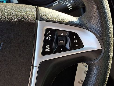 Used 2017 Chevrolet Equinox LT image 22