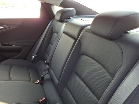 Used 2024 Chevrolet Malibu LT image 14