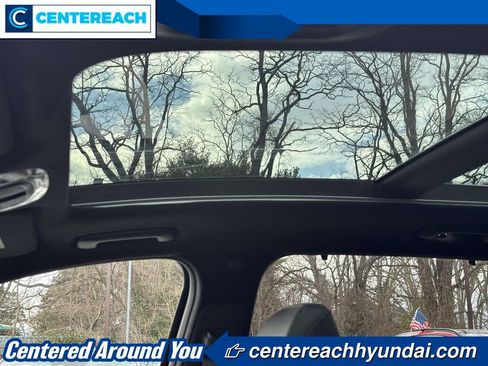 Used 2023 Hyundai Santa Fe Calligraphy AWD/4WD image 18