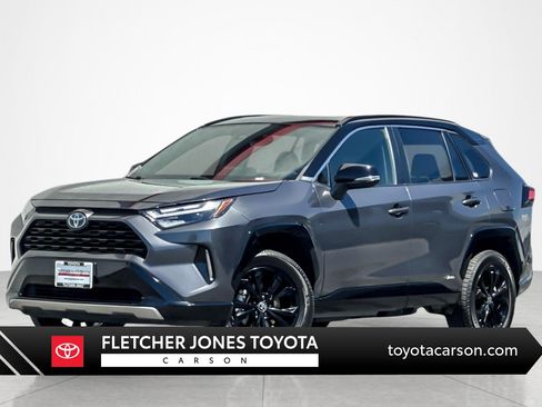 Used 2023 Toyota RAV4 XSE AWD/4WD image 1